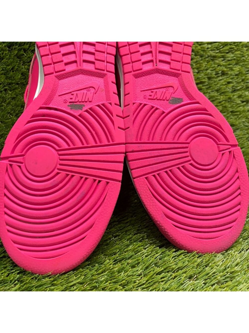 Nike Dunk Low Womens Size 8.5 Pink White Athletic Walking Leather Shoes Sneakers - Picture 8 of 10